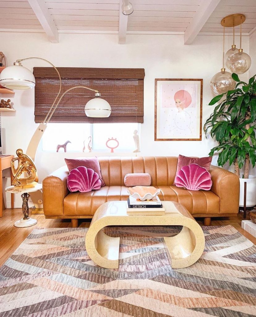 Our Hallu Sunrise Rug by @justinablakeney for @loloirugs looks so yummy in the h...