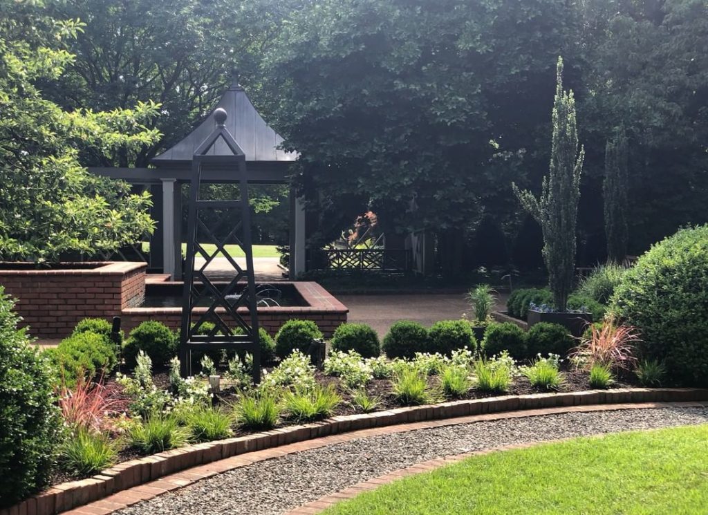 The @memphisbotanic is now reopen and safely welcoming visitors!
.
Located in Me...