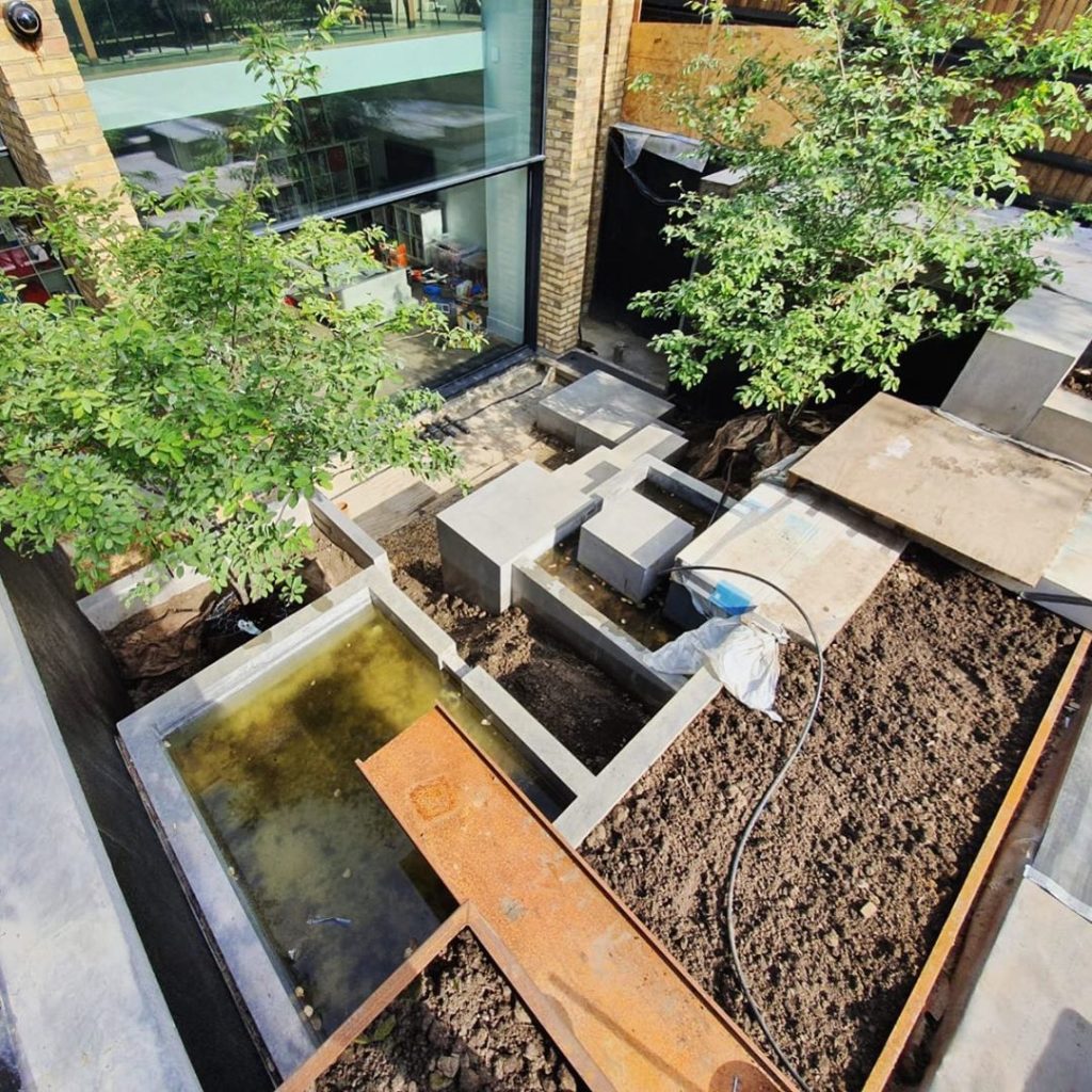 Great to be back on site with this project built by @lalandscapes (photo credit ...