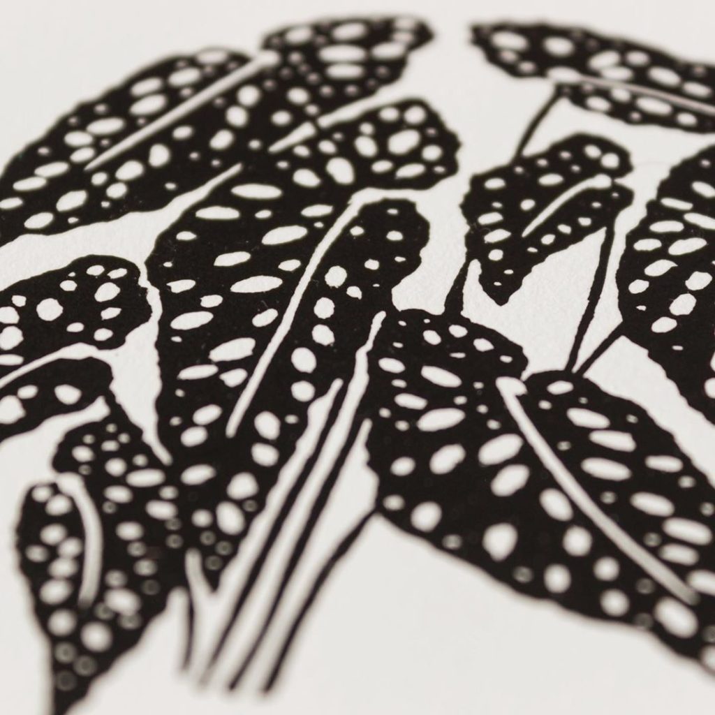 livingpattern: The devil is in the details. And by devil I mean those tiny carved dots that wer… The devil is in the details. And by devil I mean those tiny carved dots that wer...