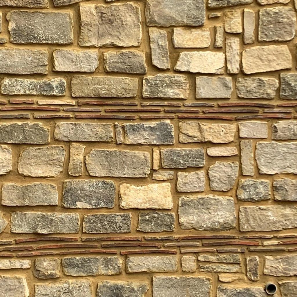 kategouldgardens: Well, @landformuk thats a helluva piece of work. Taking down what was there, mak… Well, @landformuk thats a helluva piece of work. Taking down what was there, mak...