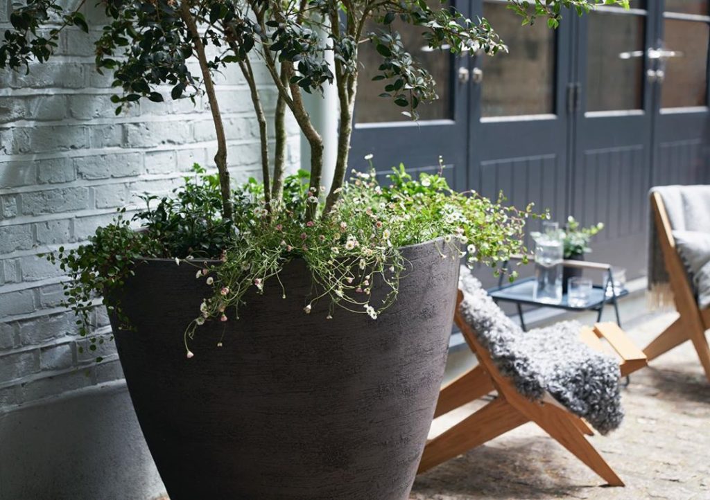 sheilajacklandscapes: Weekend in the city, detail from a Central London mews project, a lovely design … Weekend in the city, detail from a Central London mews project, a lovely design ...