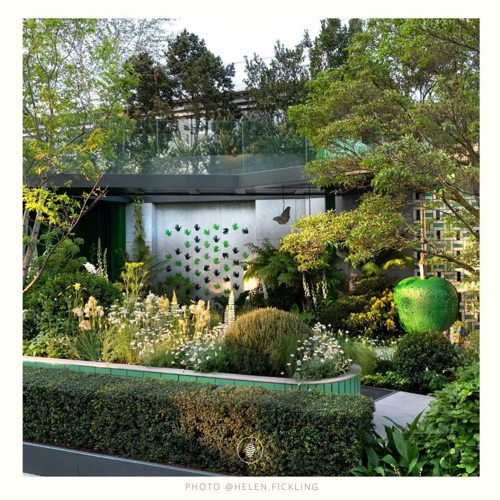 There weren’t enough weeks in May to get through a selection of #rhschelsea gard...