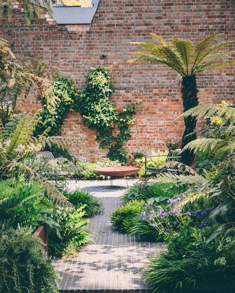 I was sent these photos by @justindesouza_photographer a friend of my client. He...