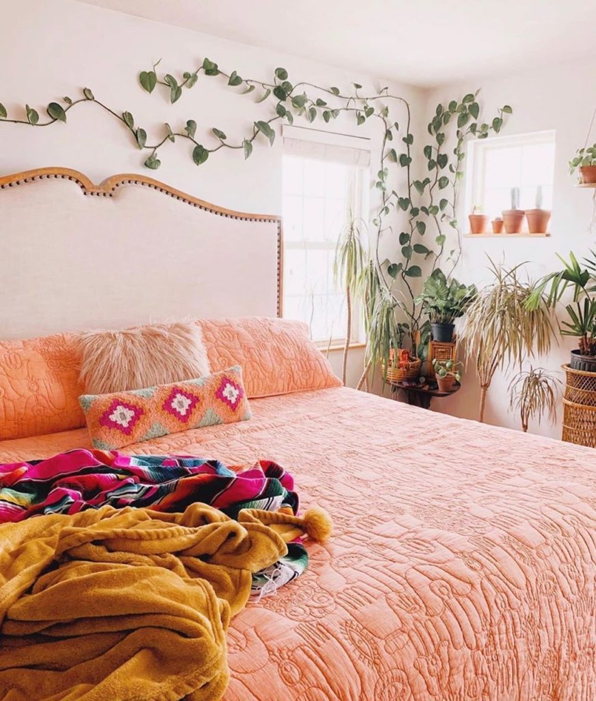 Our hamsa quilt looks so cozy in the home of @lo_bruner  this stone washed quilt...