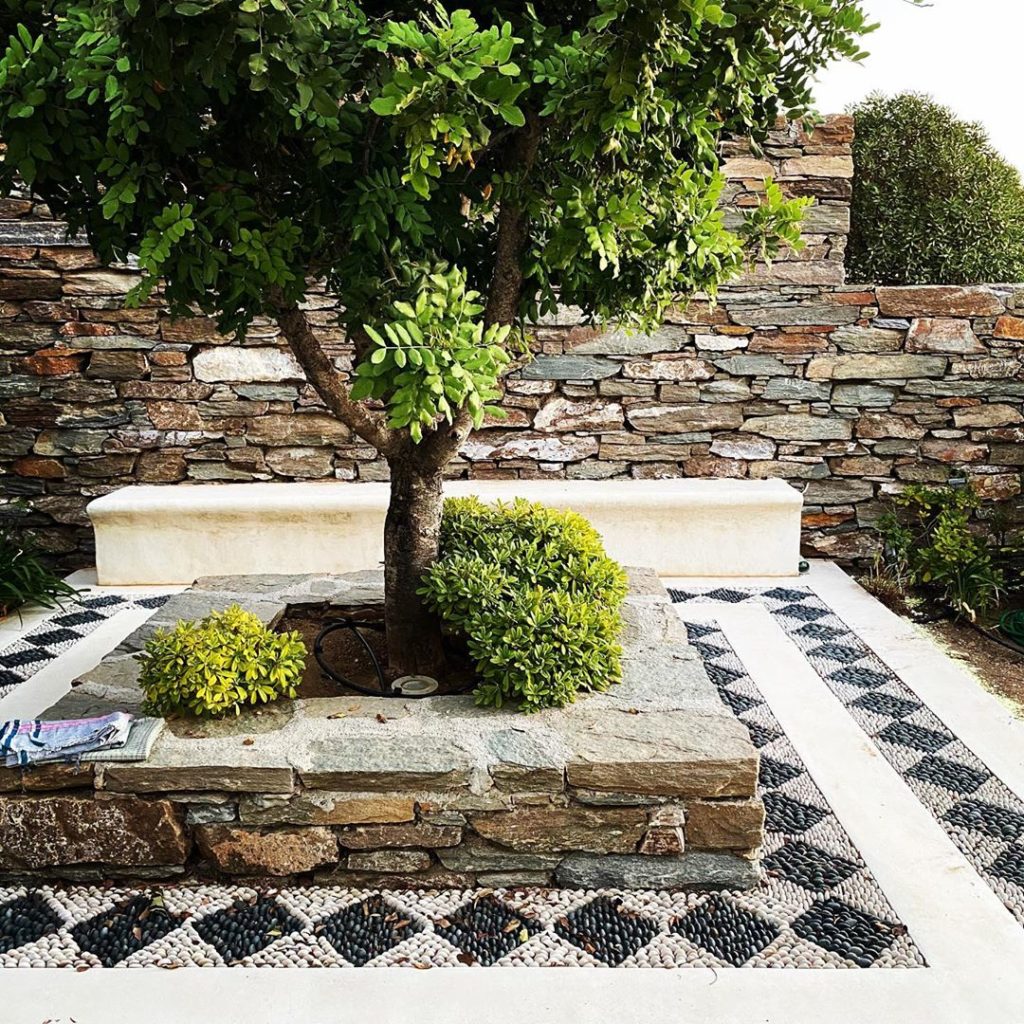 Something I made earlier #revisiting #greekgarden #12yearsold #orthereabouts #gr...