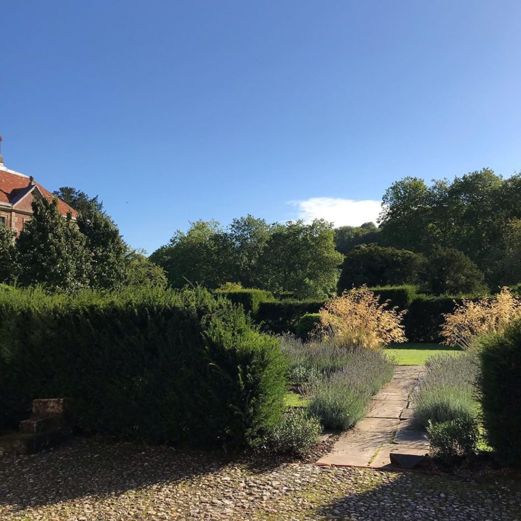 Good morning beautiful August day. Summer is coming to the end but it is not ove...