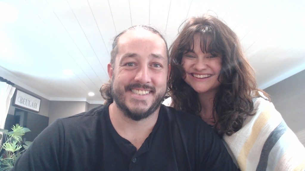 Sunday Live with Jess, Miah & NANA!!