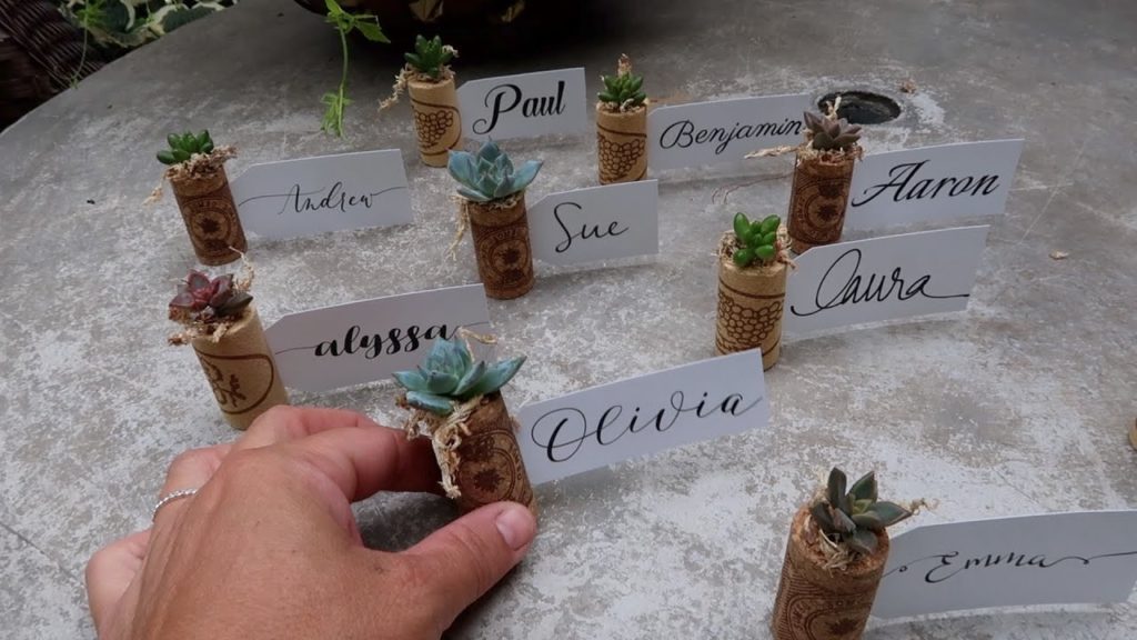 Flower Arrangement & Succulent Craft! 🌿💚🥰// Garden Answer