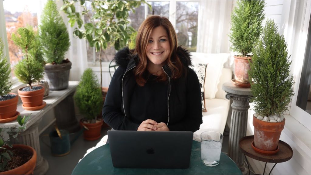 Garden Answer Highlights: Do You Use a Script When You Talk? // Will You Get Another Puppy? 🌿 Do You Use a Script When You Talk? // Will You Get Another Puppy? 🌿