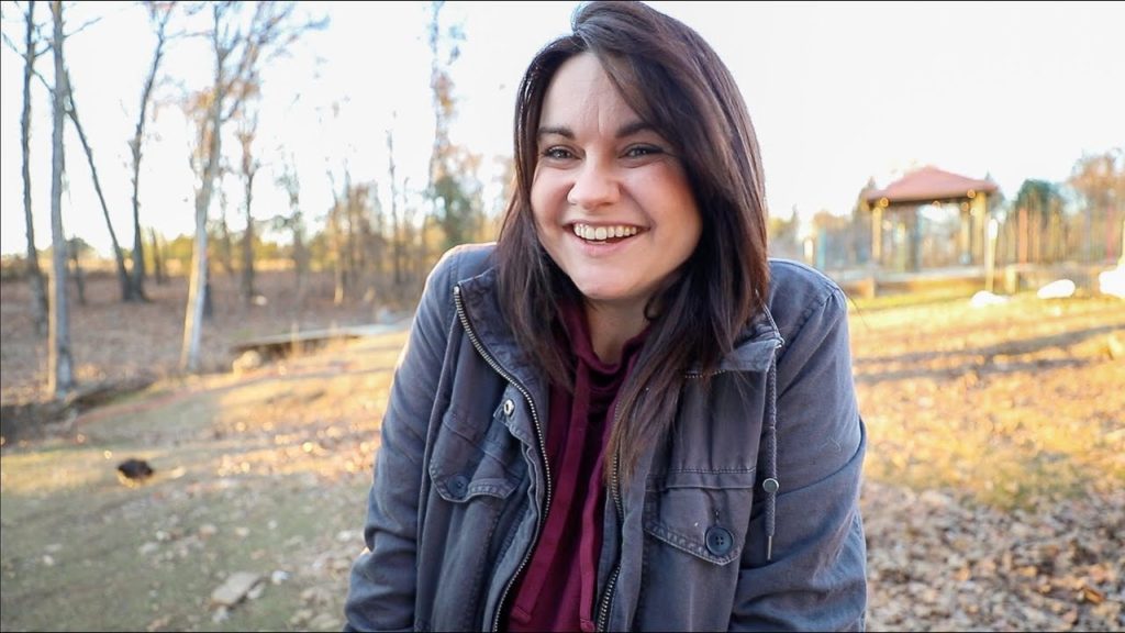 A different kind of loveliness. | VLOG