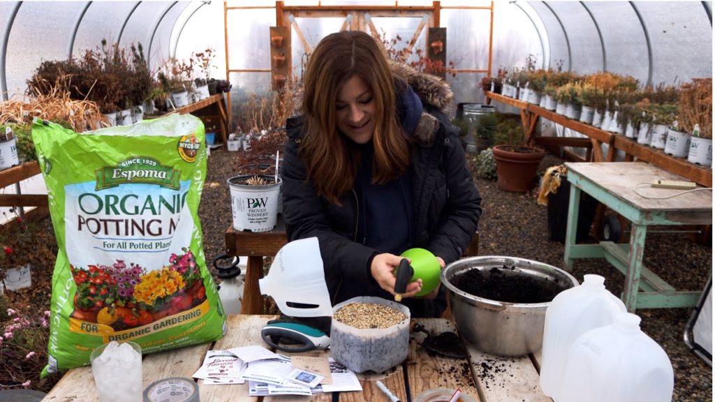 Garden Answer: Winter Sowing for 2021! 🌿👩🌾🙌 // Garden Answer Winter Sowing for 2021! 🌿👩🌾🙌 // Garden Answer