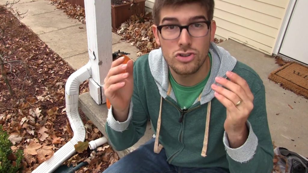 'Tis the Season for Organic Matter and FREE Fertilizer!