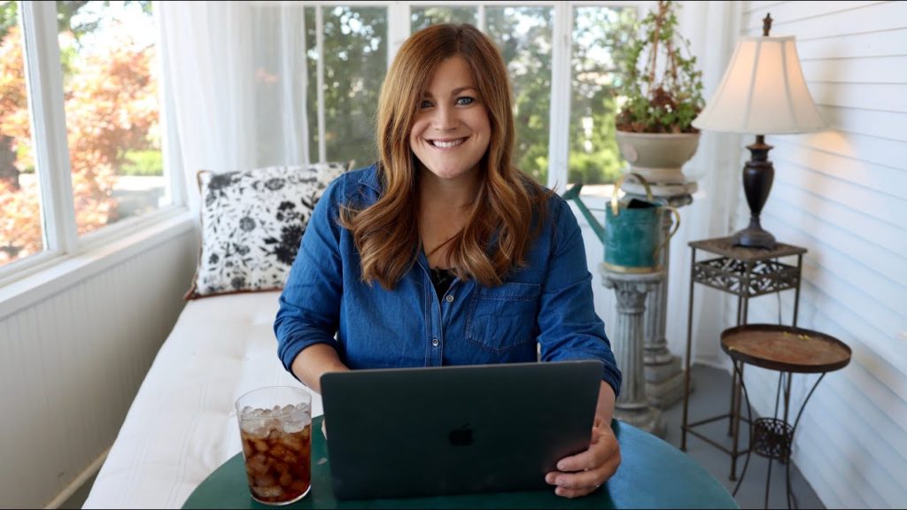 Have You Ever Returned a Tree or Shrub? // How Much Mulch Do You Buy Every Year? 🌿