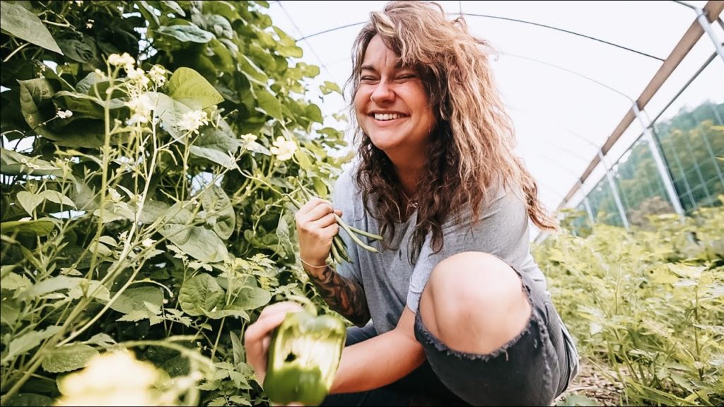 Roots and Refuge Farm: I don’t know how to not have a garden. | VLOG I don’t know how to not have a garden. | VLOG