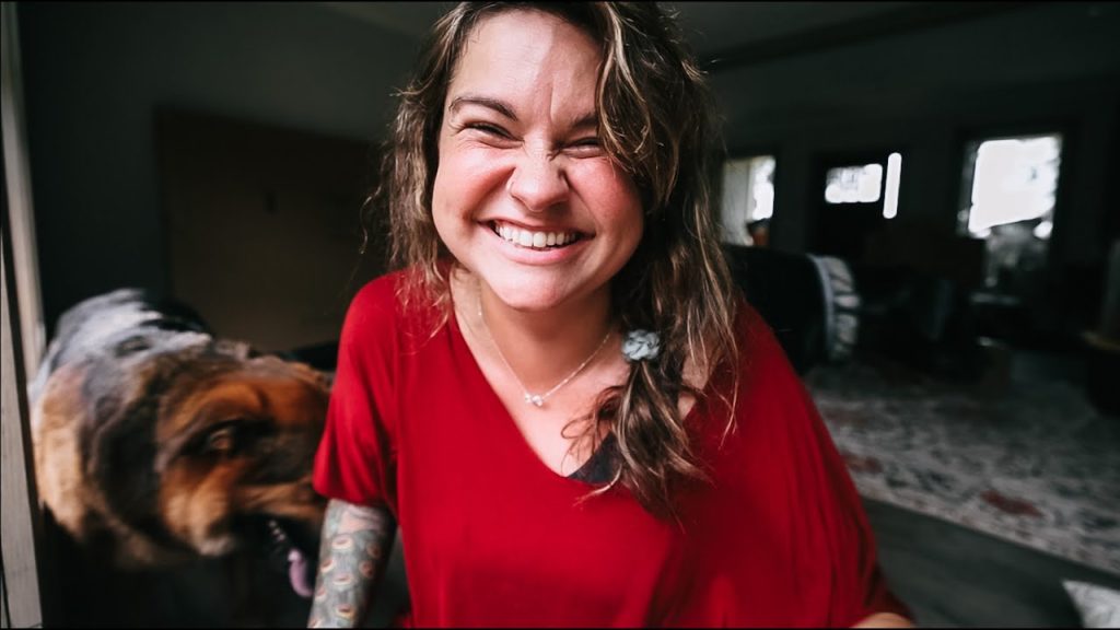 Roots and Refuge Farm: I actually live here now (Uncomfortable change) | VLOG I actually live here now (Uncomfortable change) | VLOG