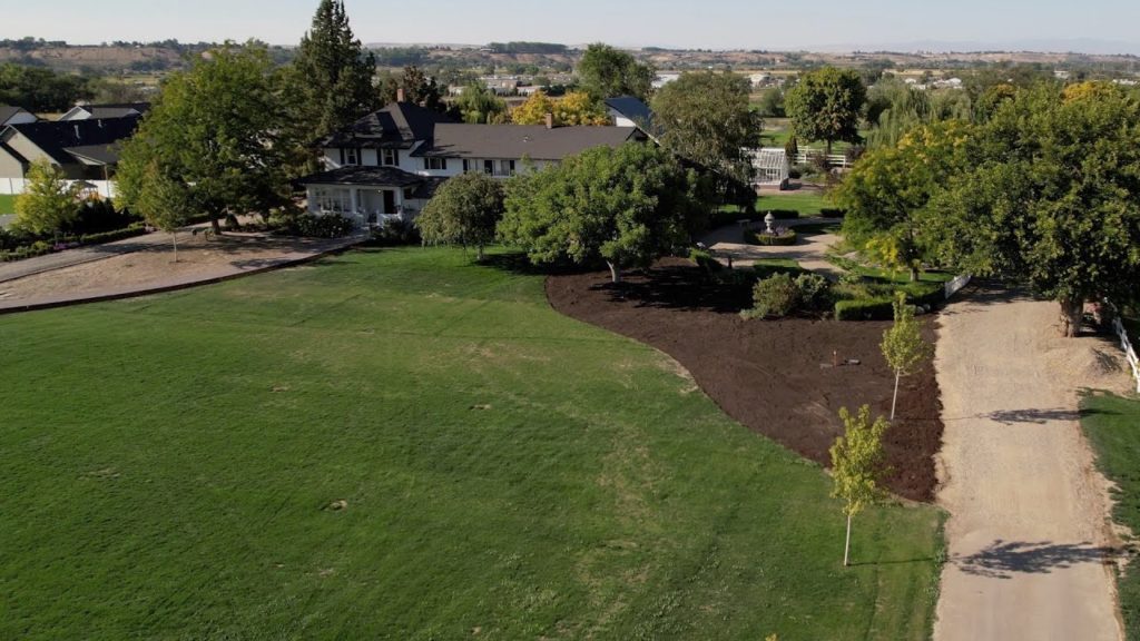 Edging New Flowerbeds and Spreading Compost! 🌿// Garden Answer