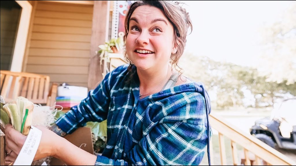 Roots and Refuge Farm: Unboxing my IRIS Order (And I have SOIL!!) | VLOG Unboxing my IRIS Order (And I have SOIL!!) | VLOG