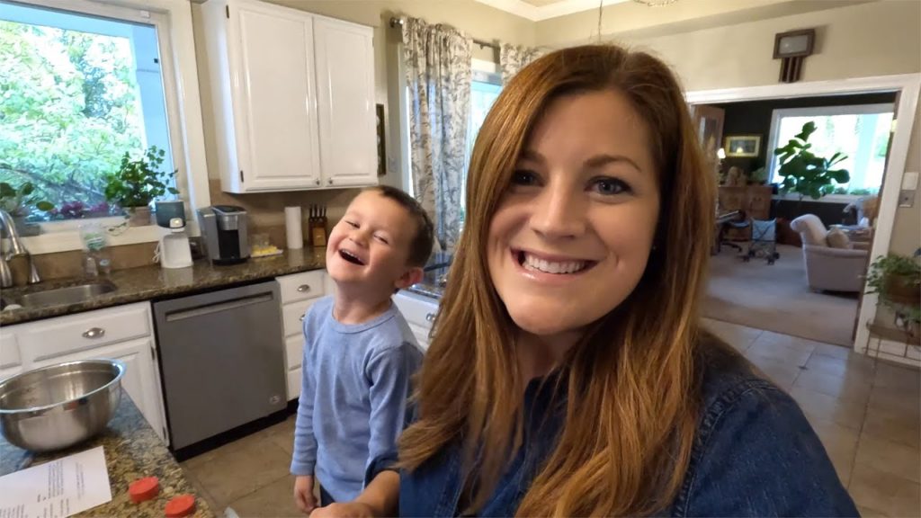 Failed Gingerbread, Some Plants & Camera Issues…Basically a Hot Mess! Enjoy! 😂🥴🤷‍♀️ // Garden Answer