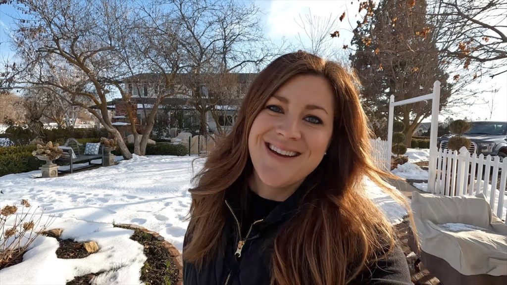 Dealing with Fungus Gnats, Planting Corn & Beans, & Jalapeño Basil Chicken Stir Fry! 🦟🌽🥘