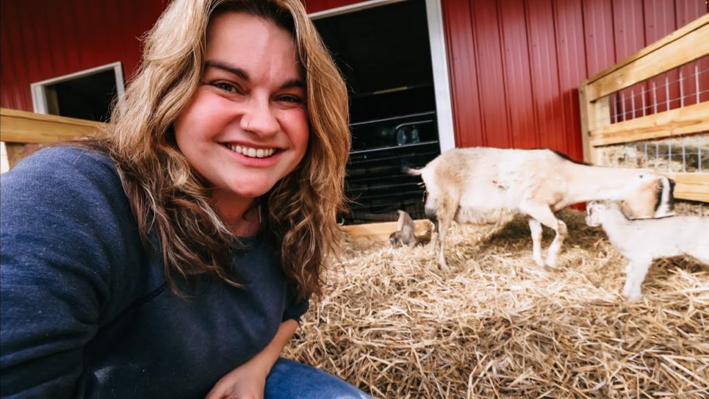 We could eat like garden kings (Milk and Birth on the Farm) | VLOG