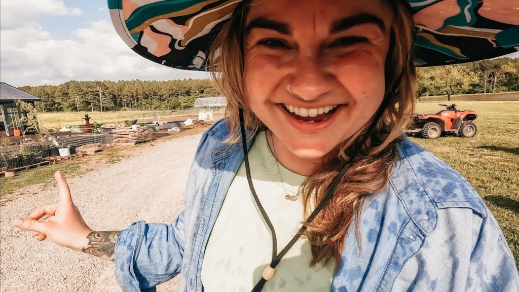 It FINALLY feels like my garden! (So much garden progress) | VLOG