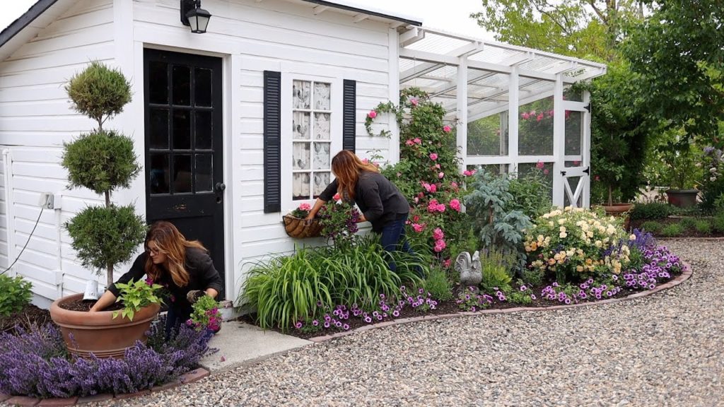 Garden Answer: Almost Done with our Annual Planting Projects: Landscape, Pots & Window Boxes! 🙌🌿💚 // Garden Answer Almost Done with our Annual Planting Projects: Landscape, Pots & Window Boxes! 🙌🌿💚 // Garden Answer