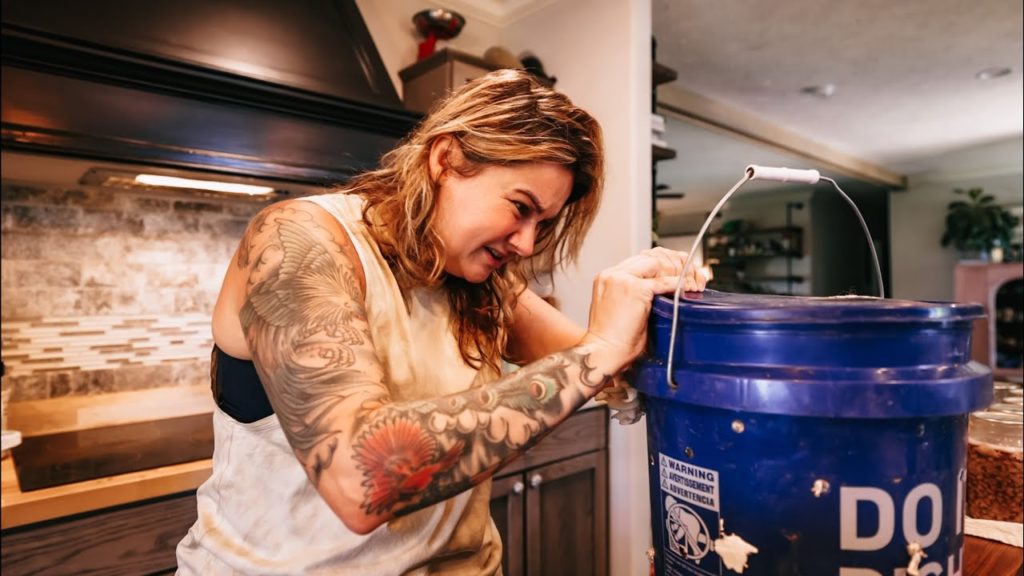 Roots and Refuge Farm: So many things to show you | VLOG So many things to show you | VLOG