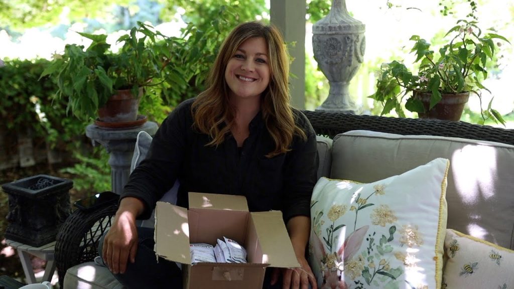 Seed Haul! Trying Some New Varieties! 🙌🌱☀️ // Garden Answer