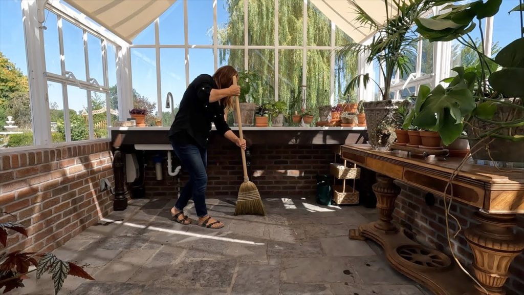 Garden Answer: Finally Putting Plants in the Hartley Greenhouse! ๐ฟ๐๐ // Garden Answer Finally Putting Plants in the Hartley Greenhouse! ๐ฟ๐๐ // Garden Answer