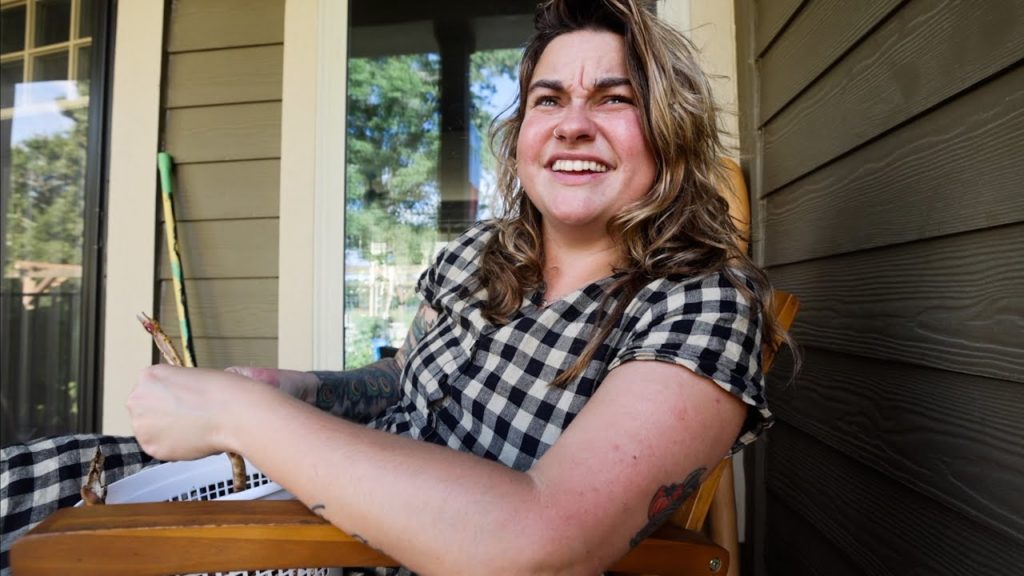 Embrace SLOW (And why I want this pig to LOVE ME) | VLOG