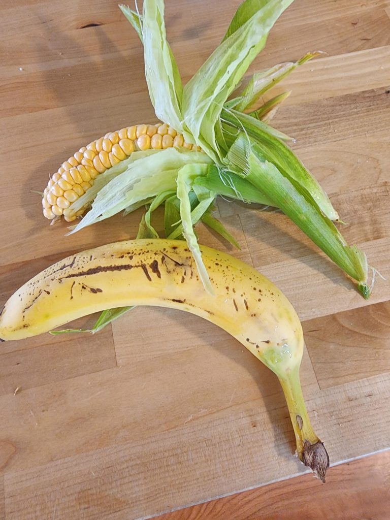 guess we can use corn for scale now🍌