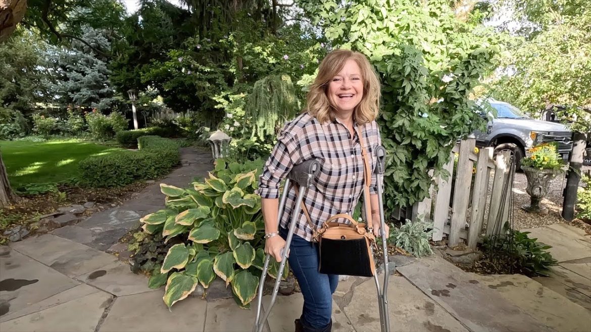 My Mom is Back At It! 🙌 We Had a Fun Day Antiquing! 🥰 // Garden Answer