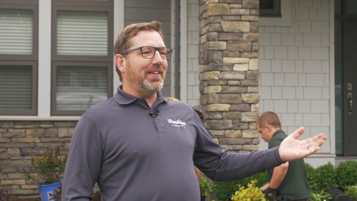 Boosting Curb Appeal with a Low Maintenance Front Yard Makeover Boosting Curb Appeal with a Low Maintenance Front Yard Makeover