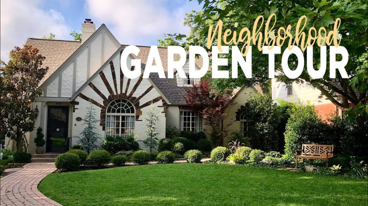 Garden Tour: Front Yard in the Neighborhood | Linda Vater