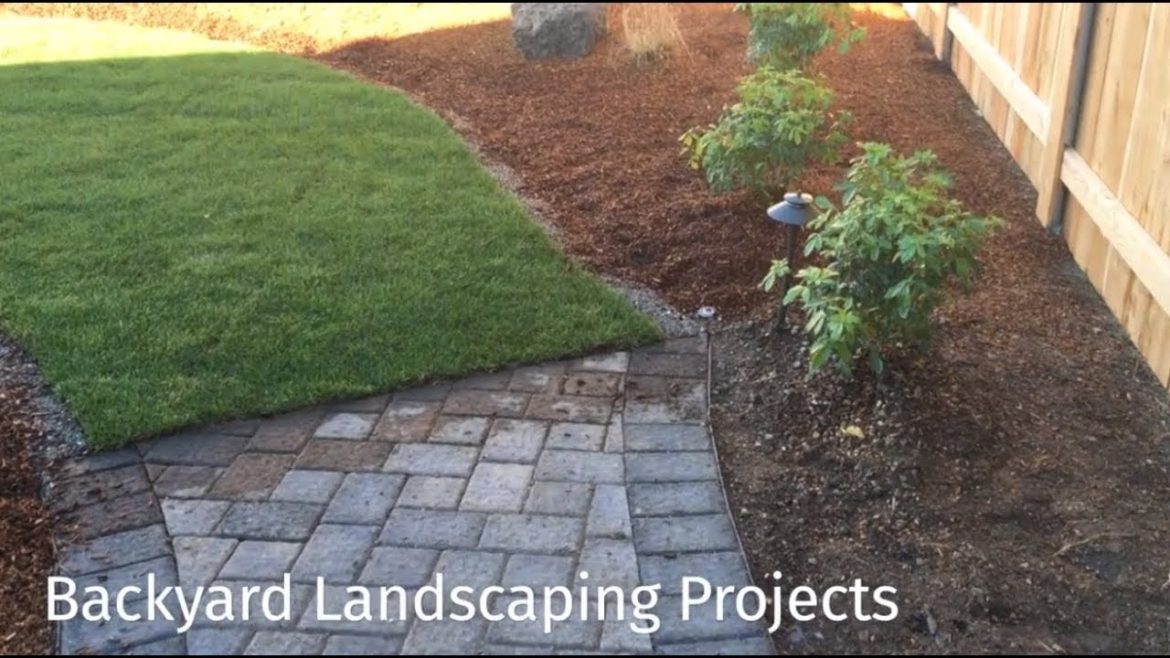 Backyard landscaping ideas by Hill Top Landscapers