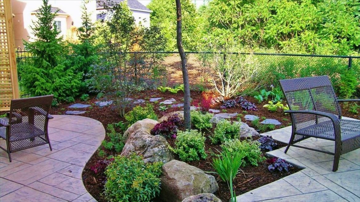 Natural Backyard Landscaping Ideas