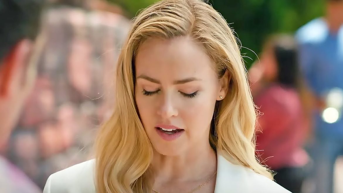 Lost Husband Comes Back Years Later And Denies Divorcing Her Due To One Reason