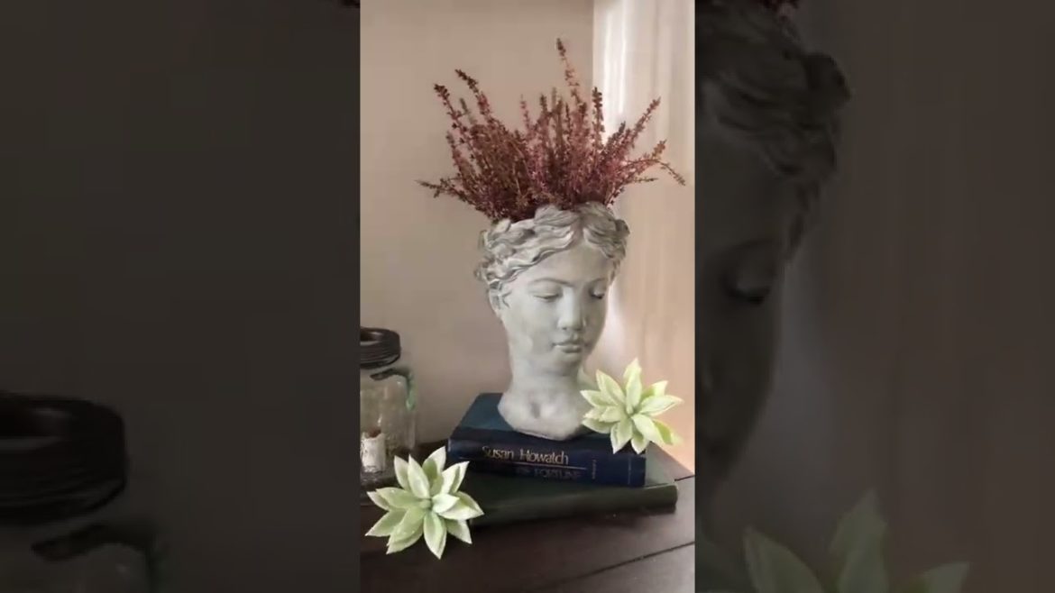 #shorts A great way to slowly get into the fall mood🍂 #fall #homedecor