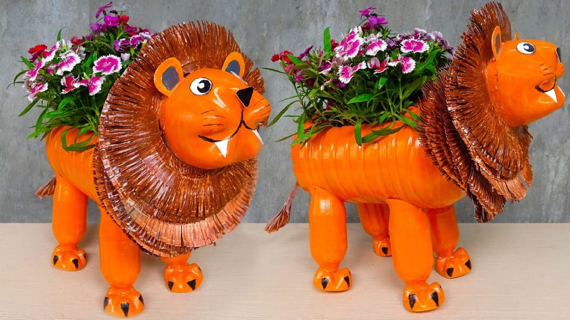 Recycling Plastic Bottles into Lion Planter Pots For Small Garden | Garden Ideas Recycling Plastic Bottles into Lion Planter Pots For Small Garden | Garden Ideas