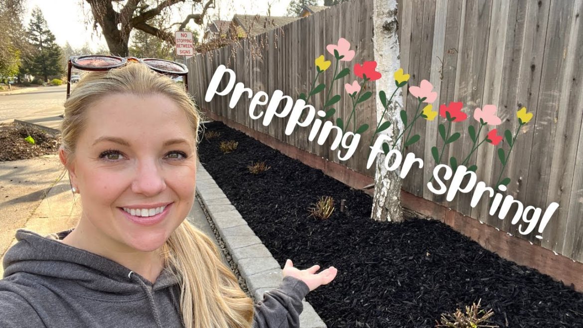 Adding Mulch to Our Flower Bed🌷🌻🌸 ::  Getting Ready for Spring! :: Gardening in Zone 9b, California
