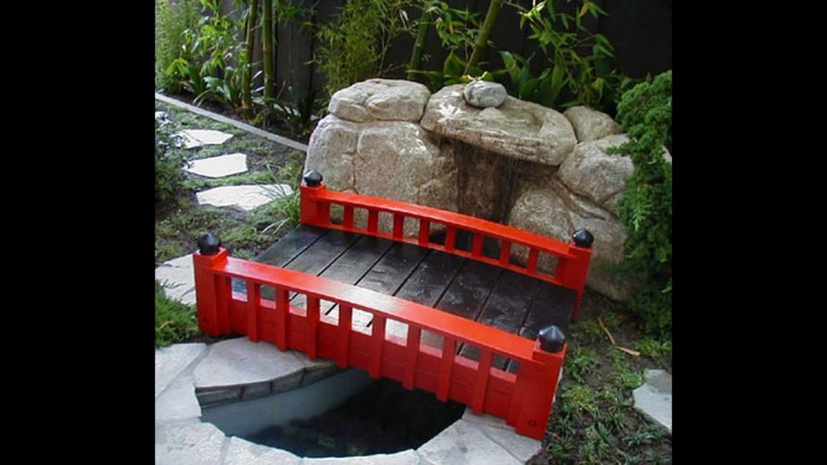 Small garden bridge design ideas