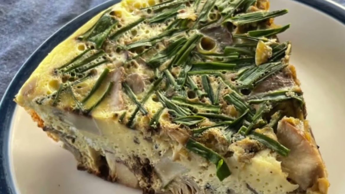 The Home-Scale Forest Garden: Foraging a Frittata from the Enchanted Edible Forest!