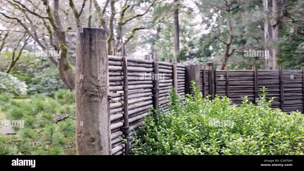 Japanese Garden Fence Design
