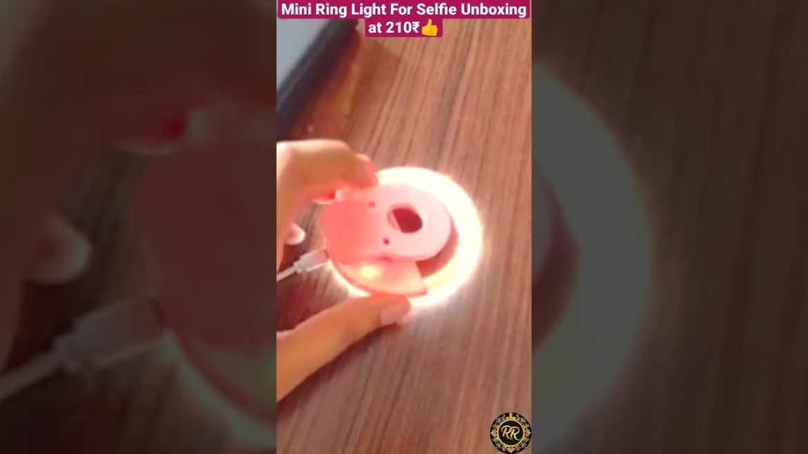 Ladies के लिए Special Gadget😅 | SELFIE RING LIGHT #unboxing #trending #shorts #youtubeshorts Ladies के लिए Special Gadget😅 | SELFIE RING LIGHT #unboxing #trending #shorts #youtubeshorts