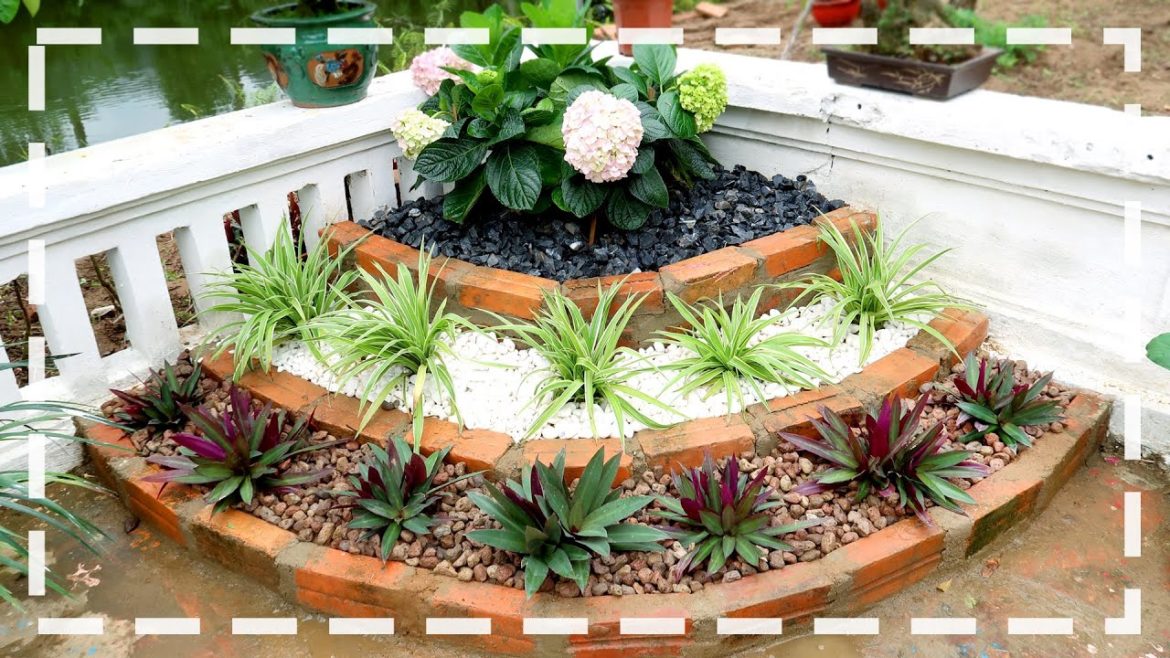 Awesome Ideas for Front Yard Landscape Flowers in Your Dream House
