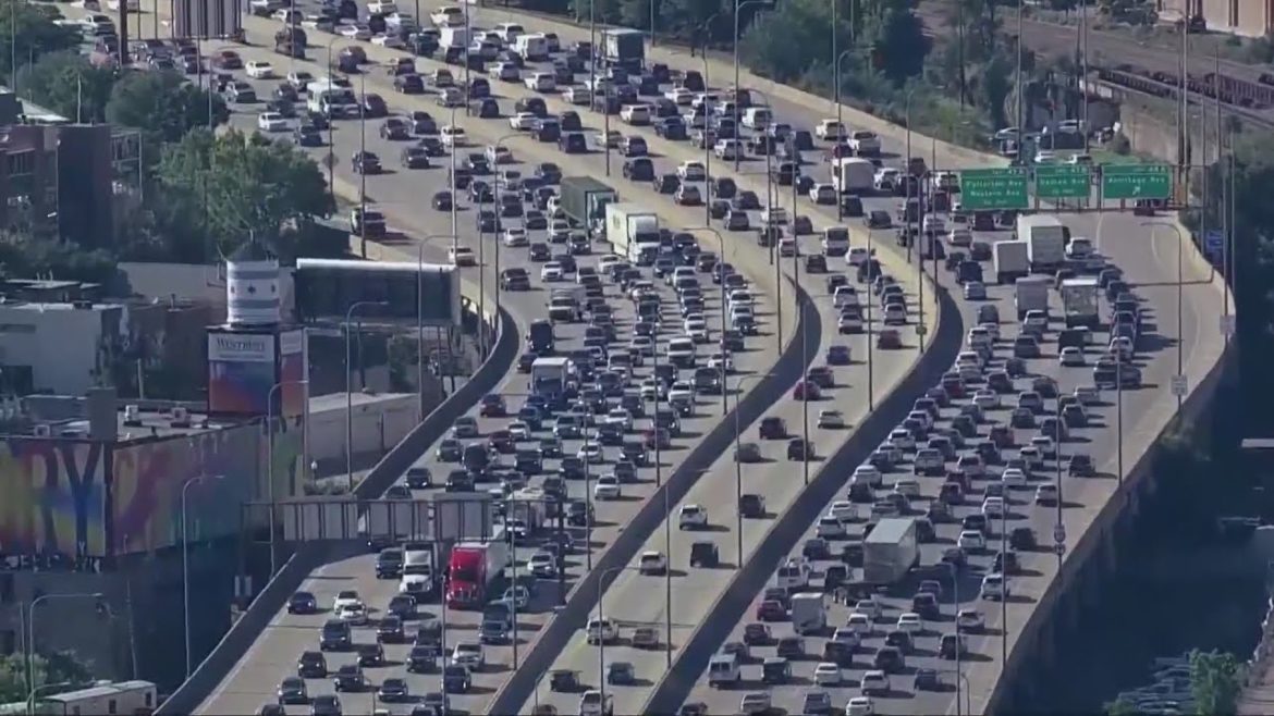 Plans to turn parts of all Chicago expressways into tollways