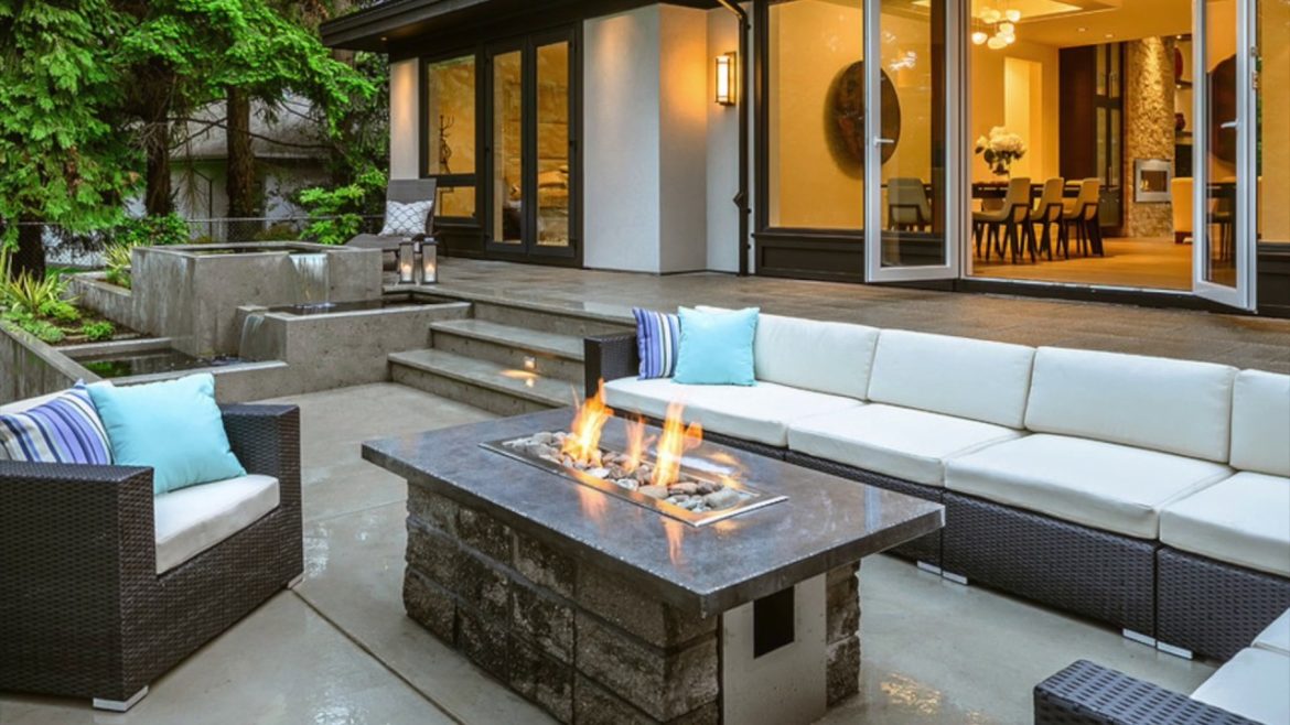 Contemporary Backyard Landscape Design Ideas - VizX Design Studios - (331) 213-9866