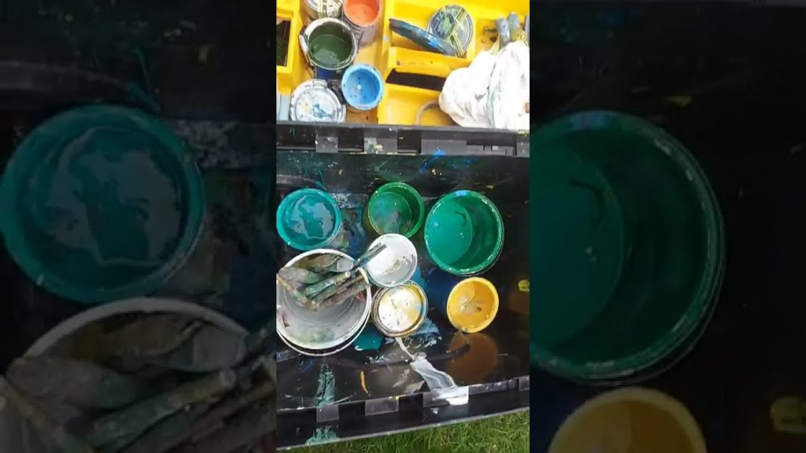 hand painted jungle garden design on brick wall