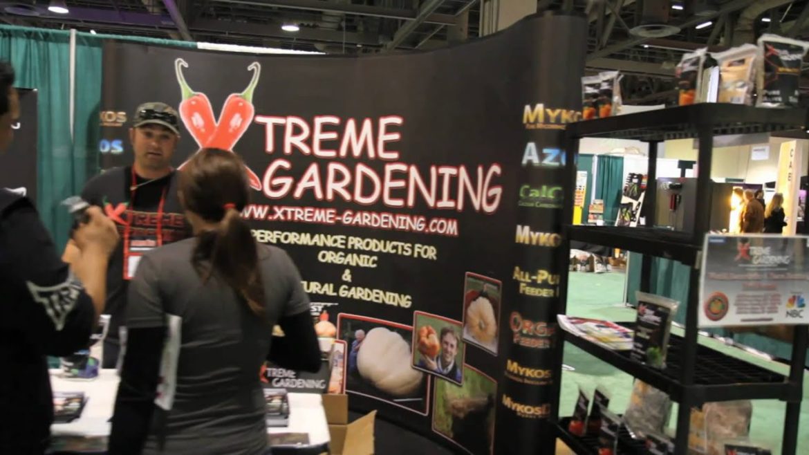 Maximum Yield's Indoor Gardening Expo Long Beach, California 2010